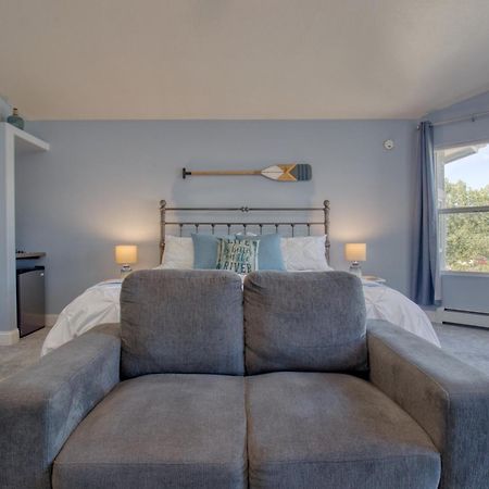 Castle Creek Manor Bed & Breakfast Гранд Джънкшън Екстериор снимка