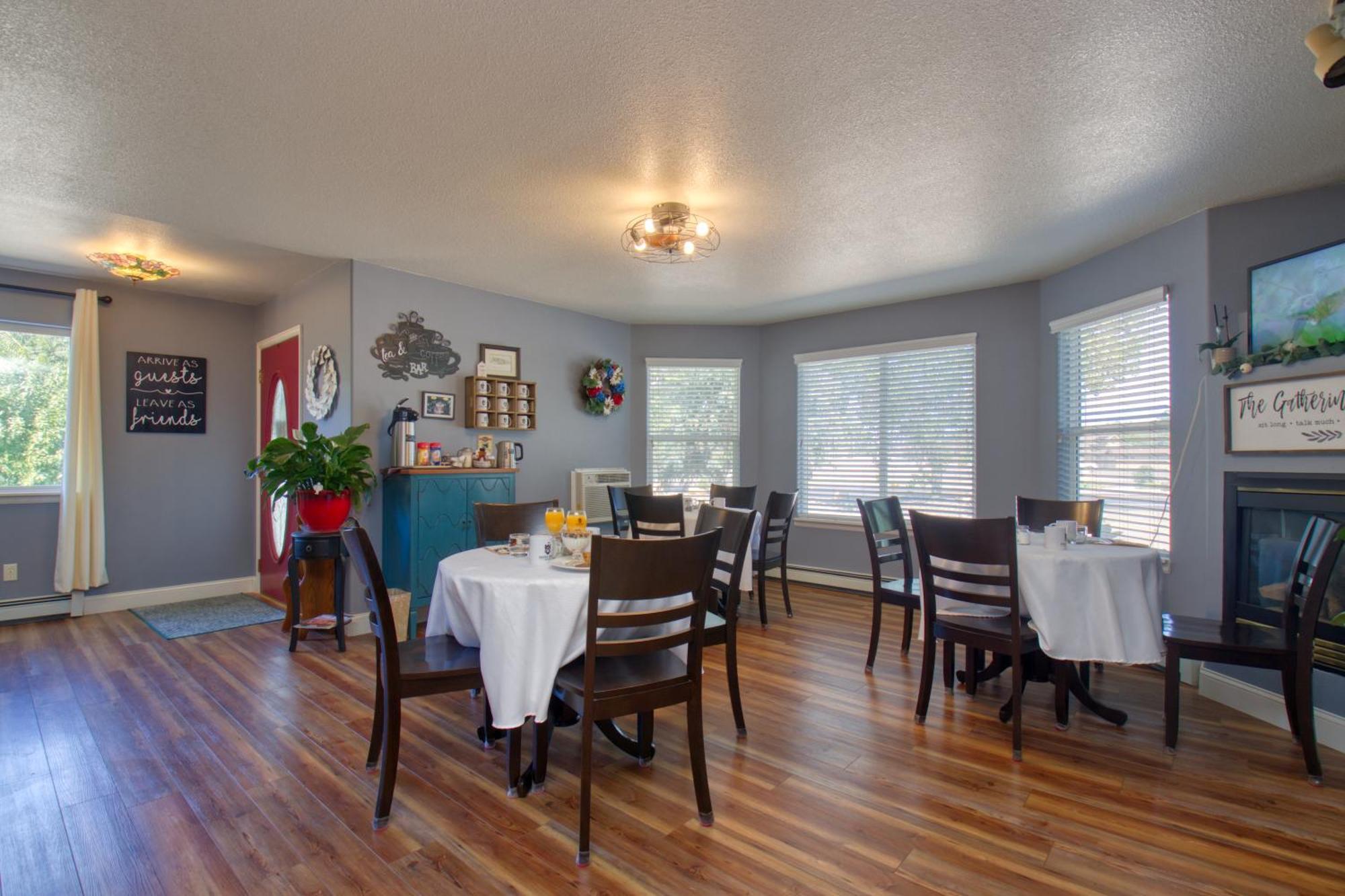 Castle Creek Manor Bed & Breakfast Гранд Джънкшън Екстериор снимка