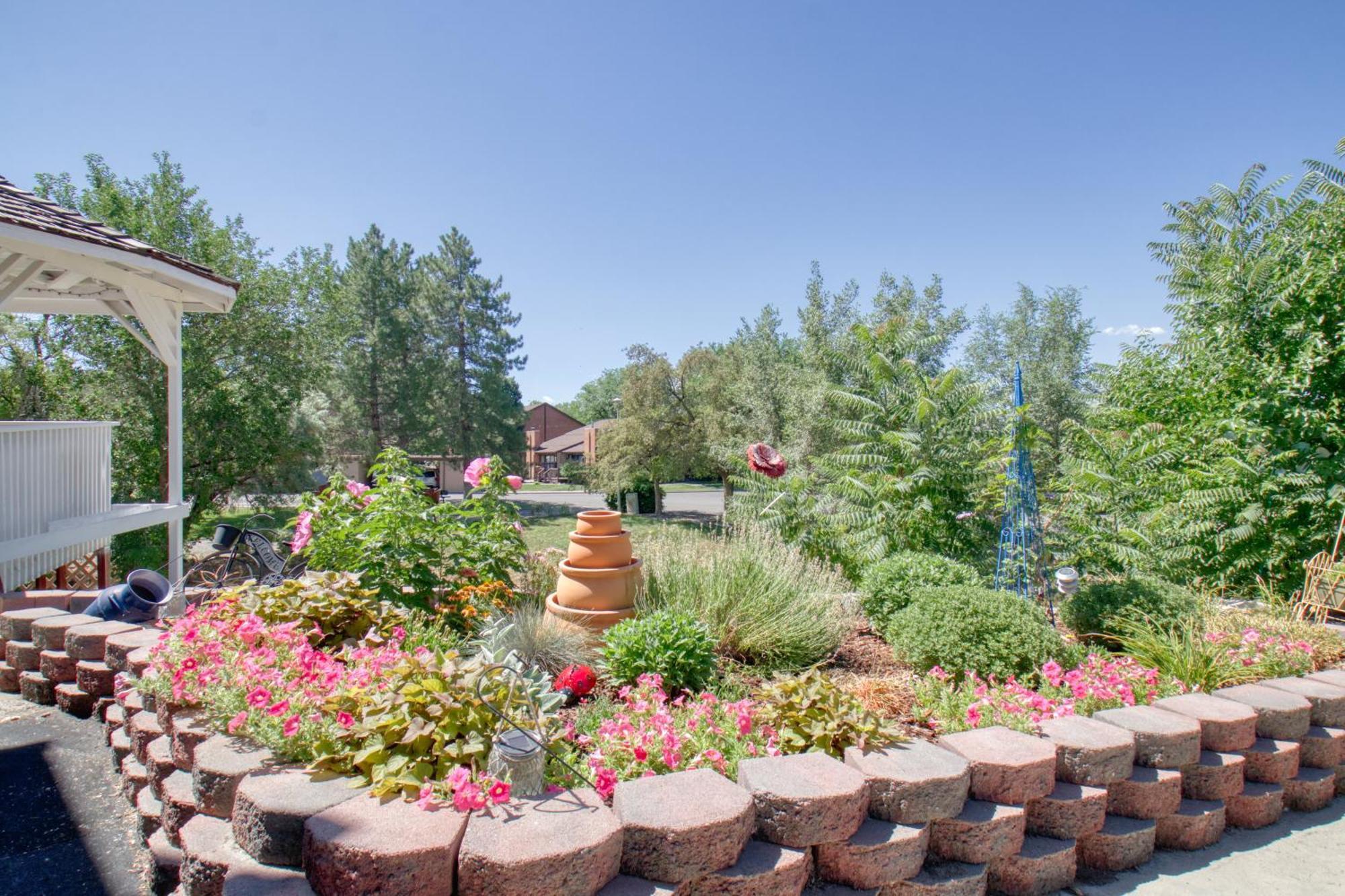 Castle Creek Manor Bed & Breakfast Гранд Джънкшън Екстериор снимка