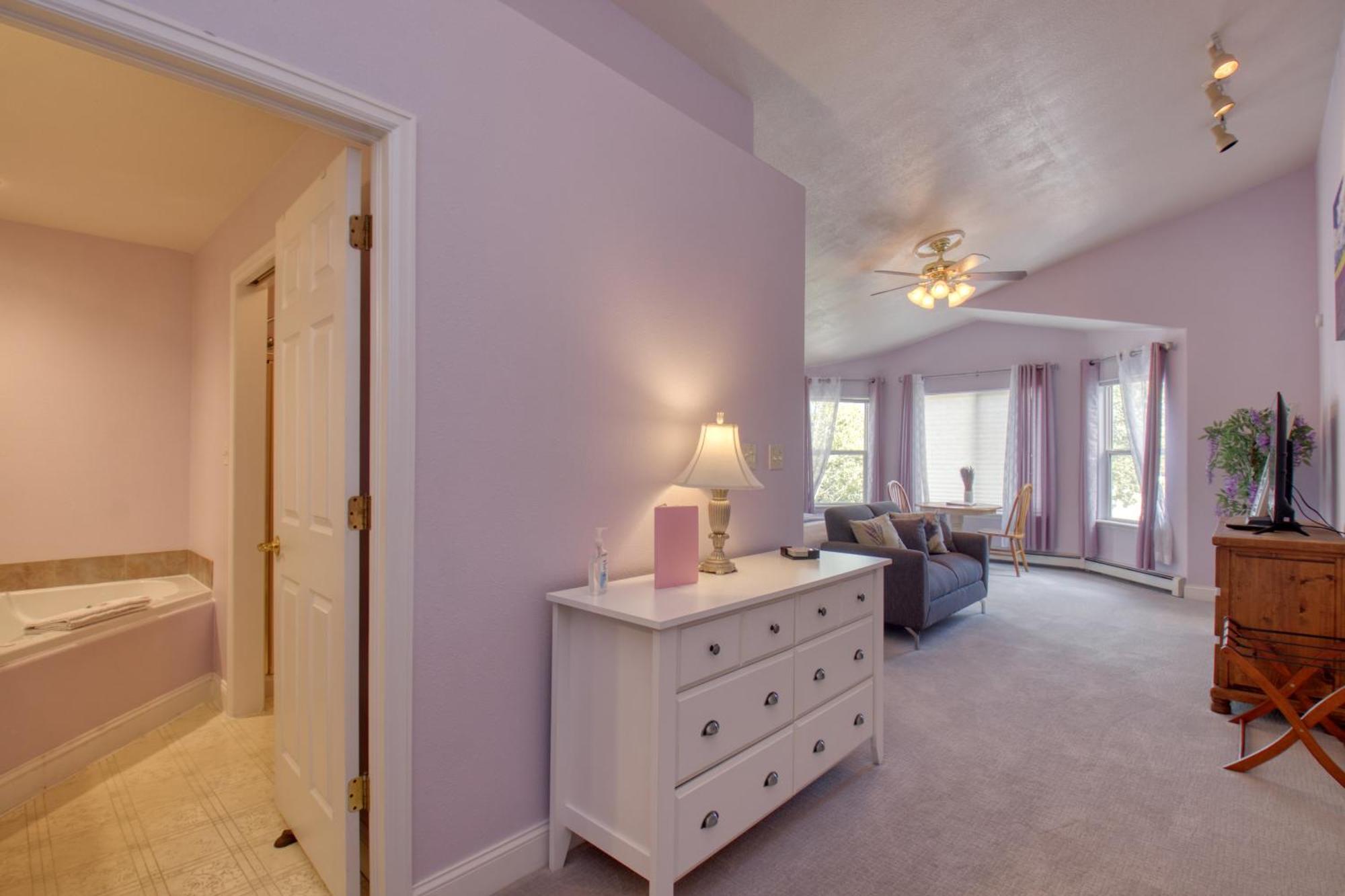 Castle Creek Manor Bed & Breakfast Гранд Джънкшън Екстериор снимка