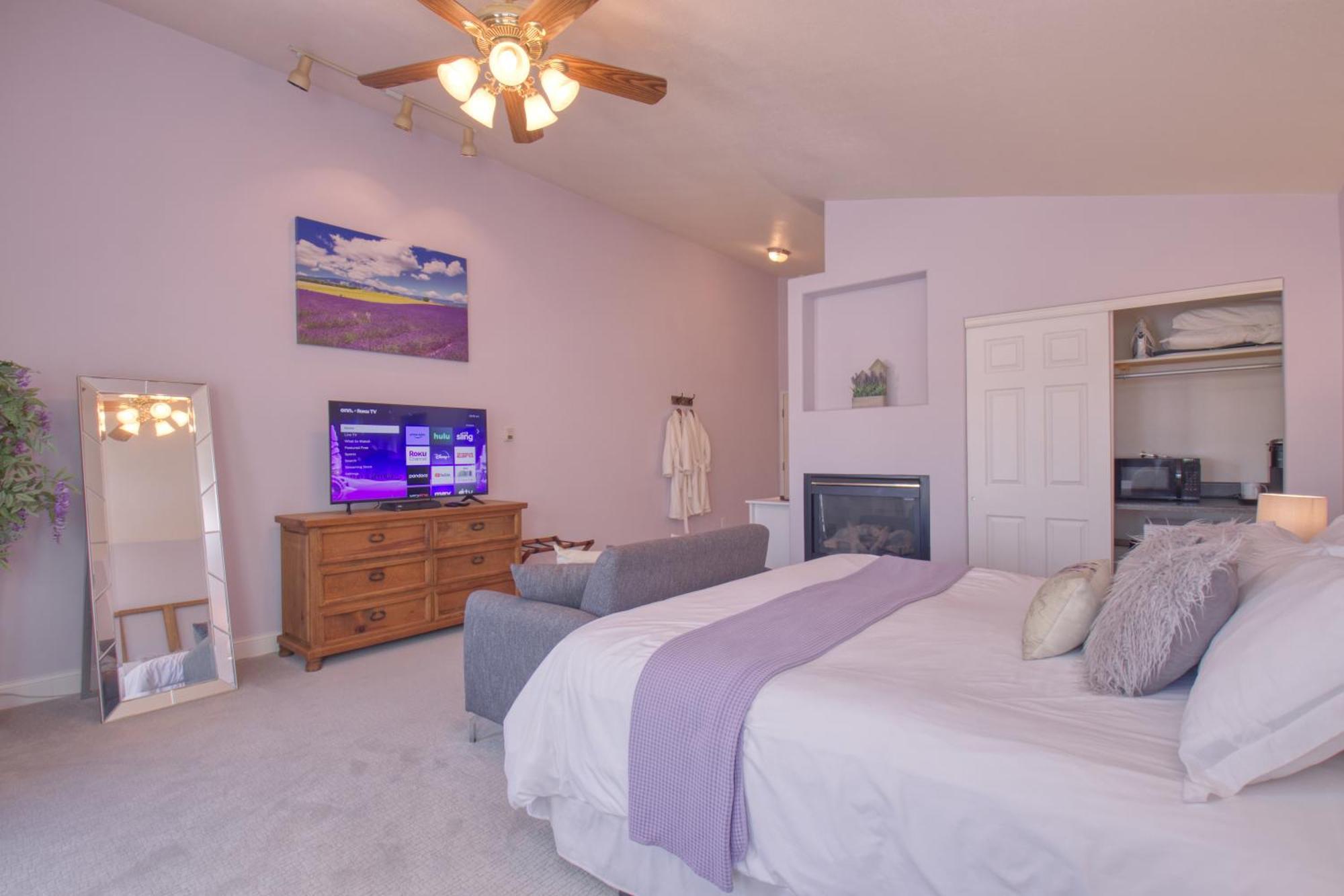 Castle Creek Manor Bed & Breakfast Гранд Джънкшън Екстериор снимка