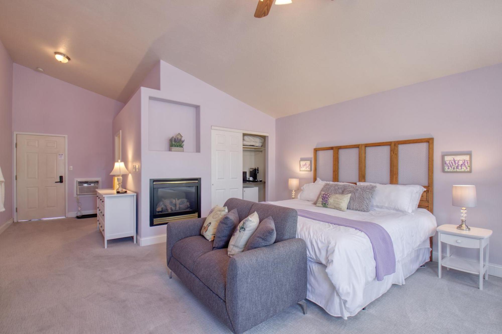 Castle Creek Manor Bed & Breakfast Гранд Джънкшън Екстериор снимка