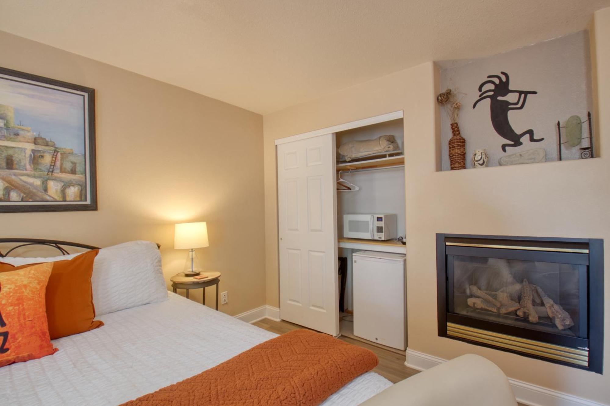 Castle Creek Manor Bed & Breakfast Гранд Джънкшън Екстериор снимка